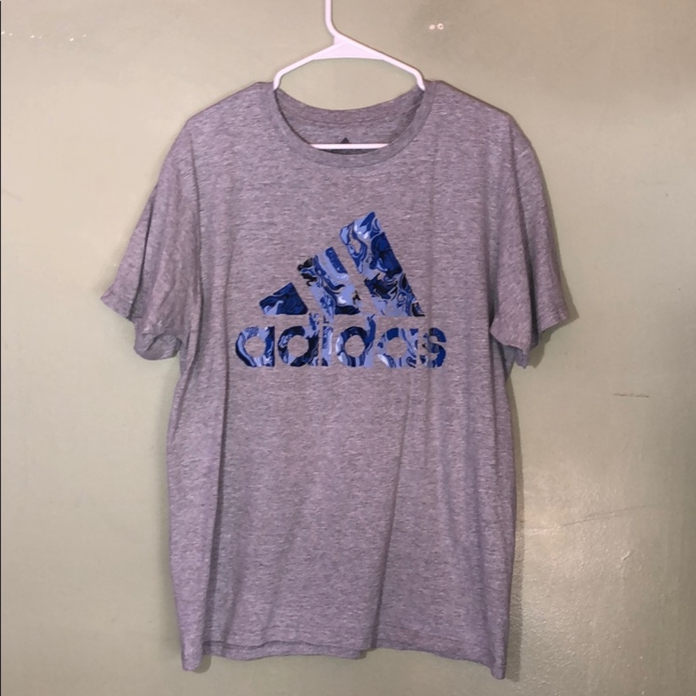 Adidas tee
